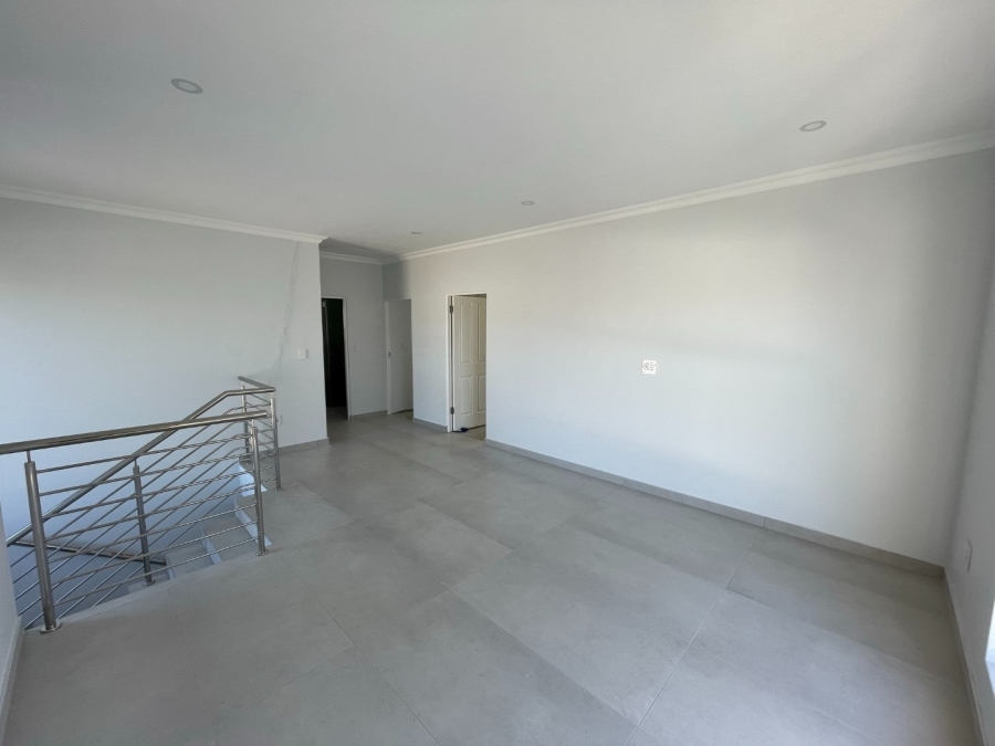 4 Bedroom Property for Sale in Sandown Western Cape